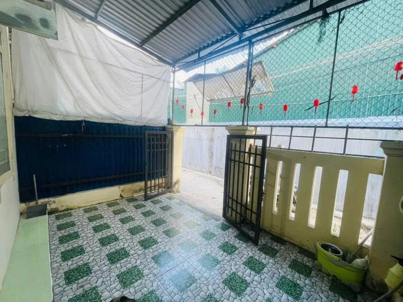 Bán nhà cấp 4 hẻm Hùng Vương, phường Trần Phú, Quảng Ngãi, 95m2, giá 1,45 tỷ