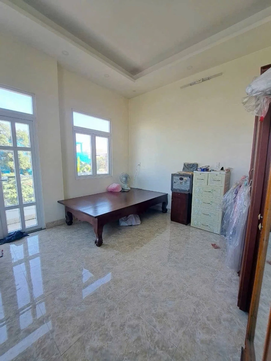 Bán nhà mặt tiền thụt Tô Ngọc Vân, gần 100m², ngang 7.1m, giá hơn 4 tỷ, Quận 12 - Ảnh thu nhỏ 3