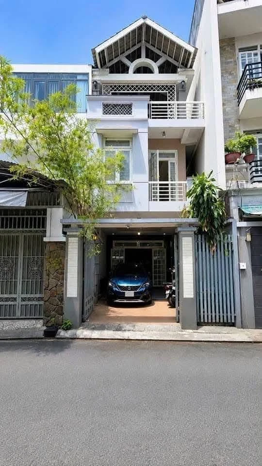 Bán biệt thự 3 tầng 133m² đường Lê Văn Sỹ Tân Bình - Ảnh 1