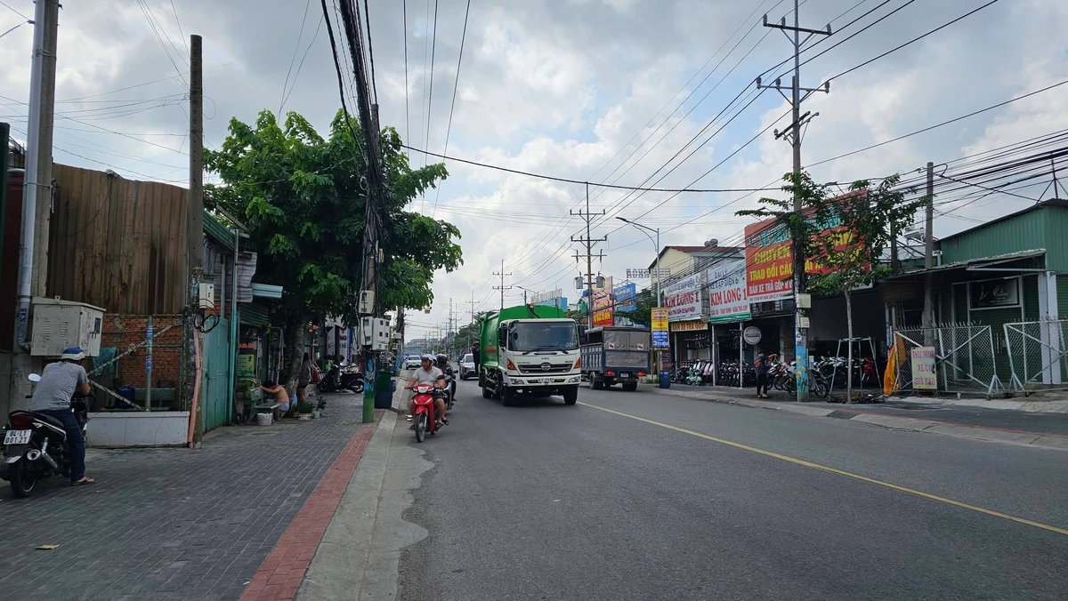 Bán shophouse mặt tiền 150m2 đường 22/12 Thuận An - Ảnh thu nhỏ 4