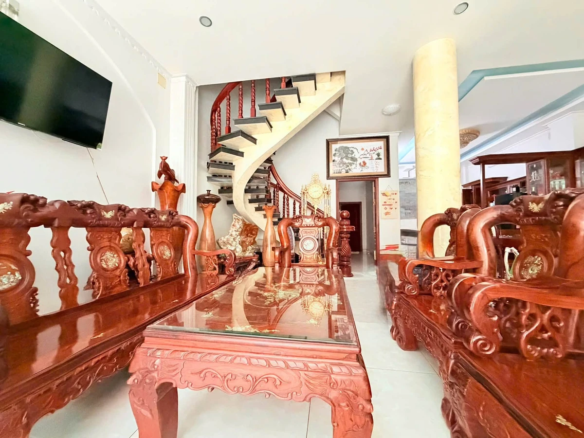Bán biệt thự 4 tầng mặt tiền Phạm Huy Thông, Gò Vấp, 160m², 33 tỷ - Ảnh thu nhỏ 2