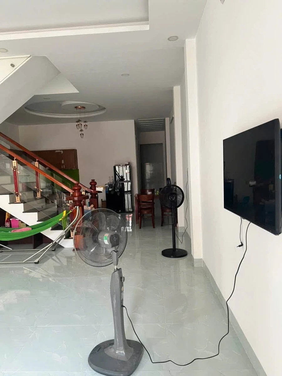Bán nhà hẻm ô tô 3 PN full nội thất Phú Vĩnh Nha Trang - Ảnh thu nhỏ 4