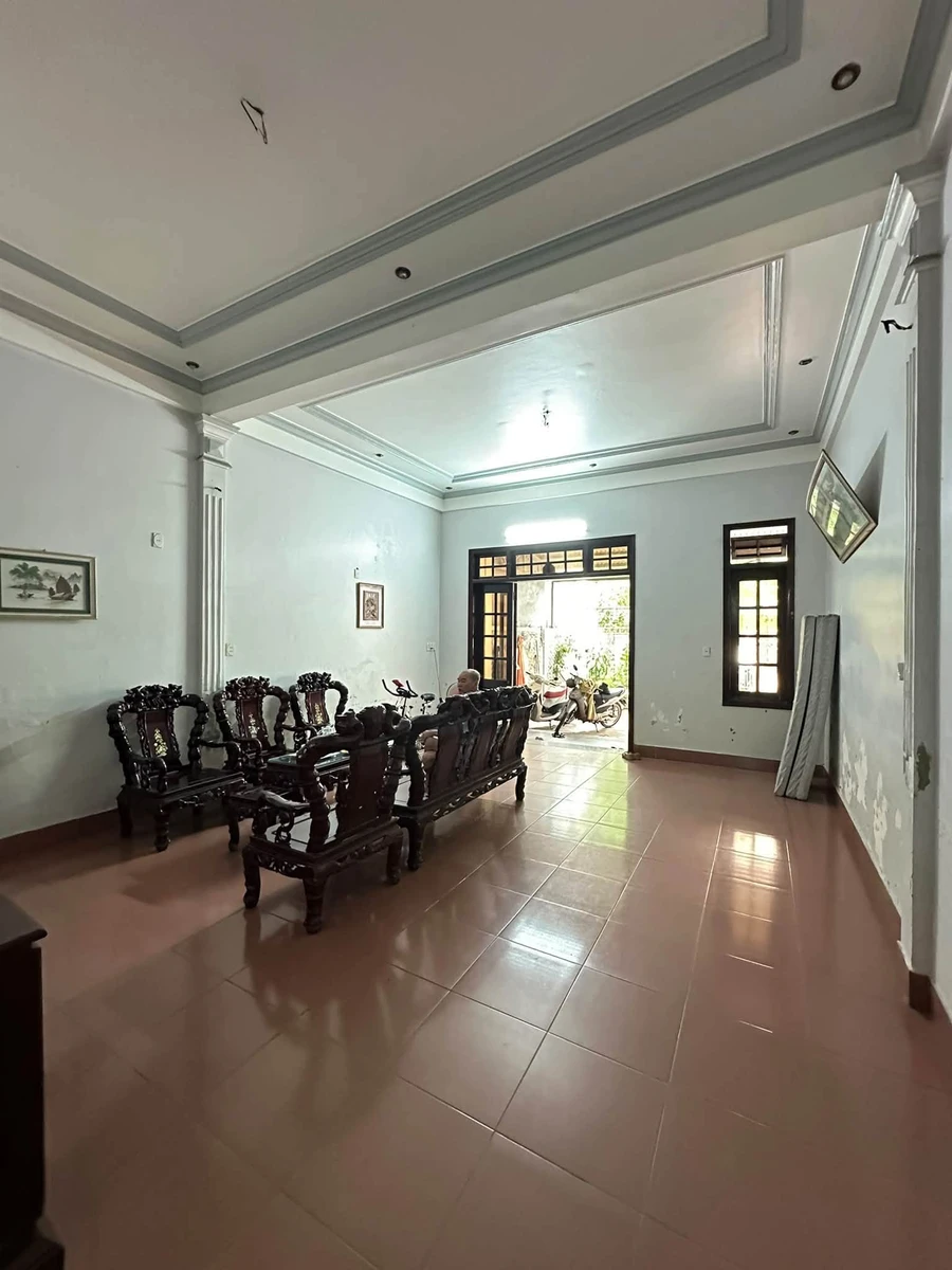 Bán nhà 2,5 tầng 196m2 view hồ Huế - Ảnh thu nhỏ 2