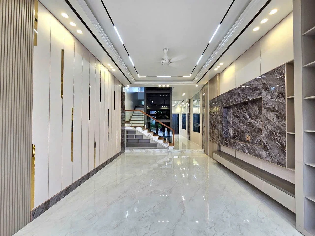Bán nhà 4 tầng full nội thất, thang máy 81m² Đằng Hải Hải Phòng - Ảnh thu nhỏ 2