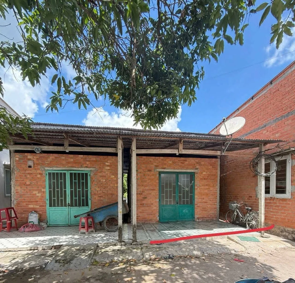 Bán lô đất mặt tiền Mỹ Hạnh Nam 190m², sổ hồng riêng 820 triệu - Ảnh thu nhỏ 3