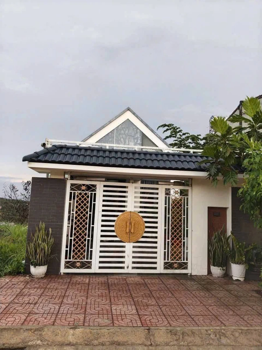 Bán nhà 2 phòng ngủ 150m2 Gia Nghĩa 2,1 tỷ - Ảnh 1