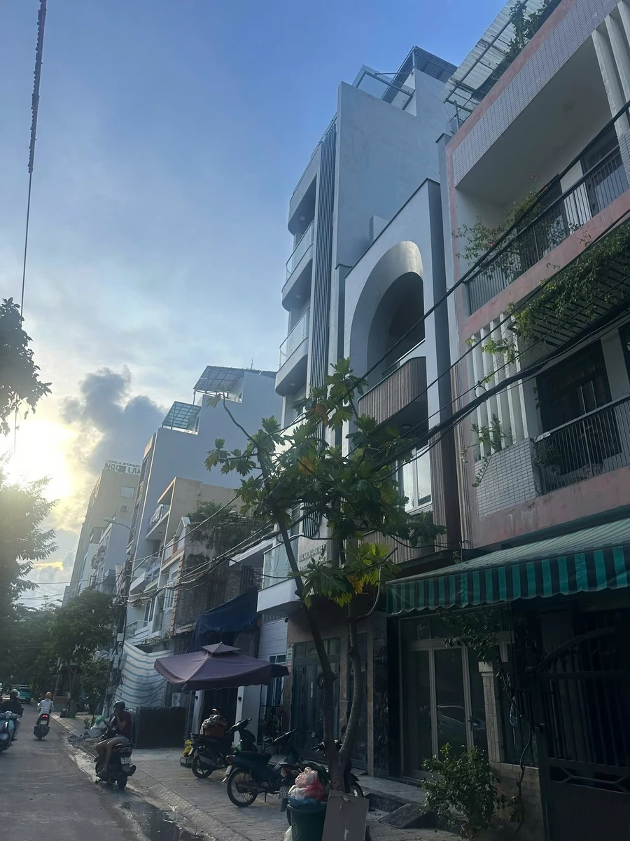Bán đất mặt tiền Nguyễn Xuân Khoát sát biển Mỹ Khê 86m² - Ảnh 1