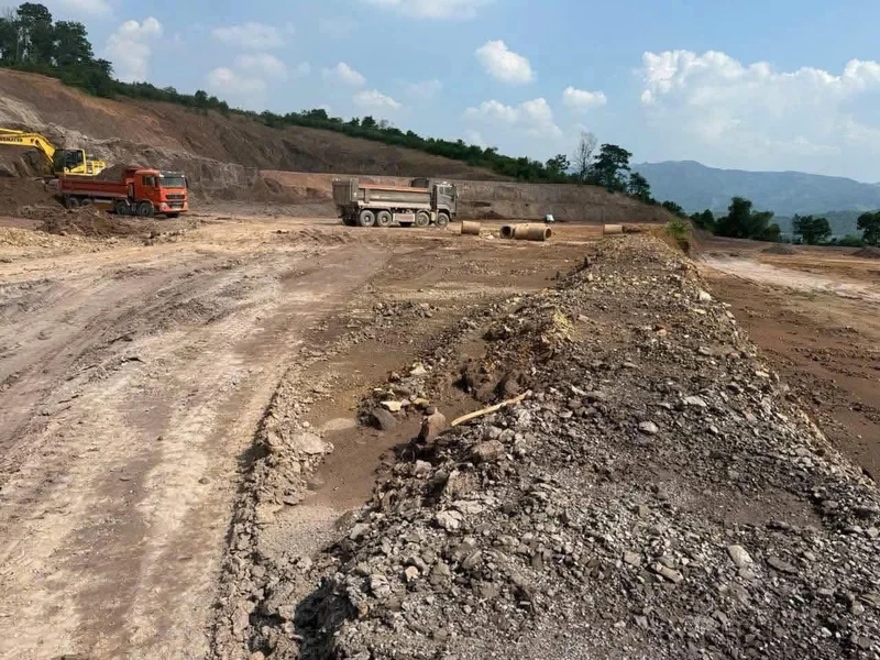 Bán đất công nghiệp Lương Sơn 10.000m² - 2 tỷ 800 triệu