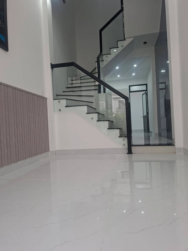 Bán nhà 3 tầng mặt tiền 41m² gần biển Quy Nhơn