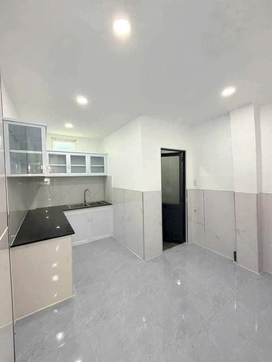 Bán nhà Hóc Môn 2 phòng 56m² 2 tỷ 650 triệu - Ảnh thu nhỏ 3