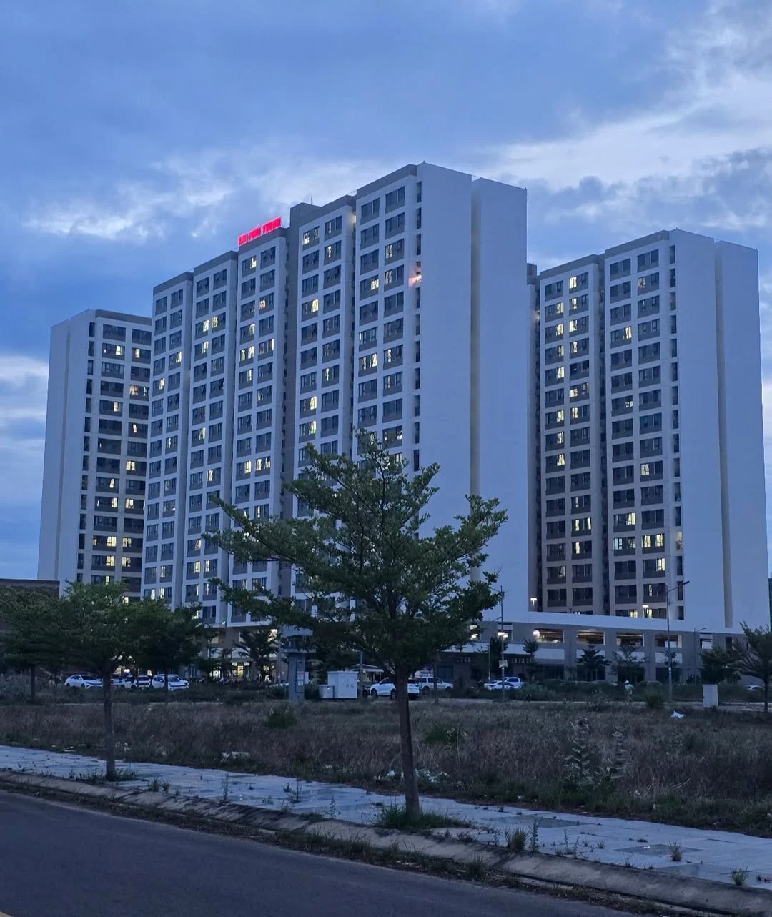Bán căn hộ 2PN 53m2 chung cư An Phú Thịnh, Quy Nhơn 700 triệu - Ảnh 1