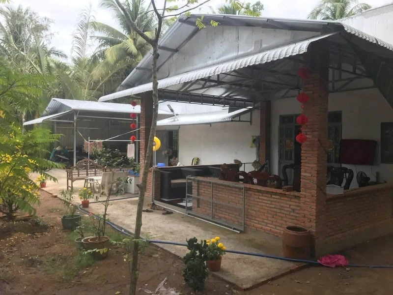 Bán đất nền 5x40m thổ cư sổ riêng sau lưng chợ Đức Hòa, Long An, giá 1,25 tỷ hem3m5