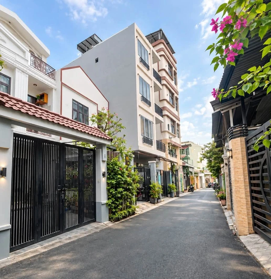 Bán toà căn hộ 5 tầng Lê Thanh Nghị 100m² giá 8 tỷ - Ảnh 1