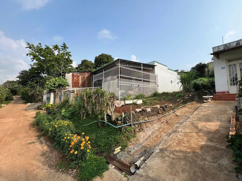 Bán đất 9.375 m² đường Lê Quý Đôn Di Linh 1.1 tỷ