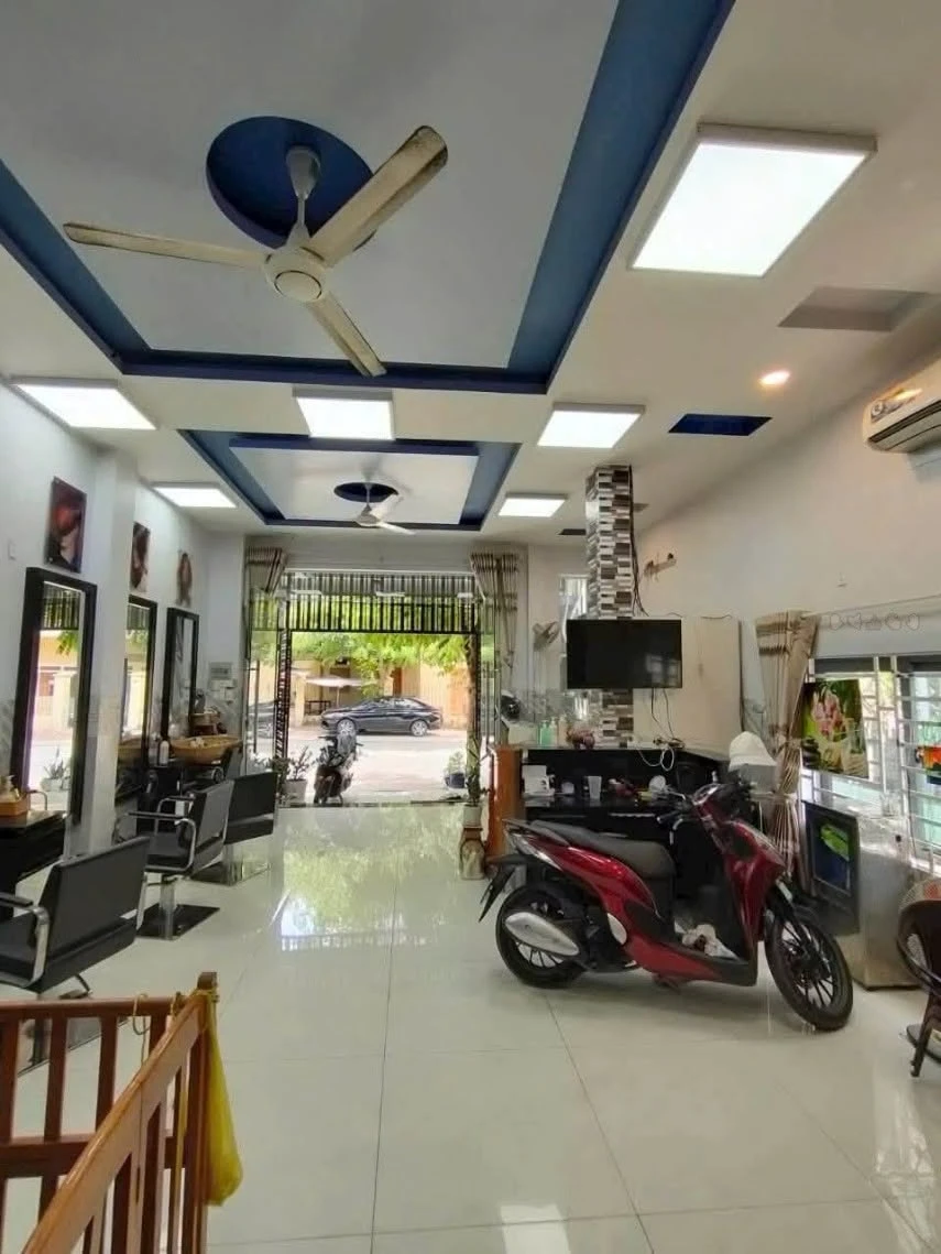 Bán nhà 1 trệt 2 lầu mặt tiền 90m² Phan Thanh Giãn - Ảnh thu nhỏ 5
