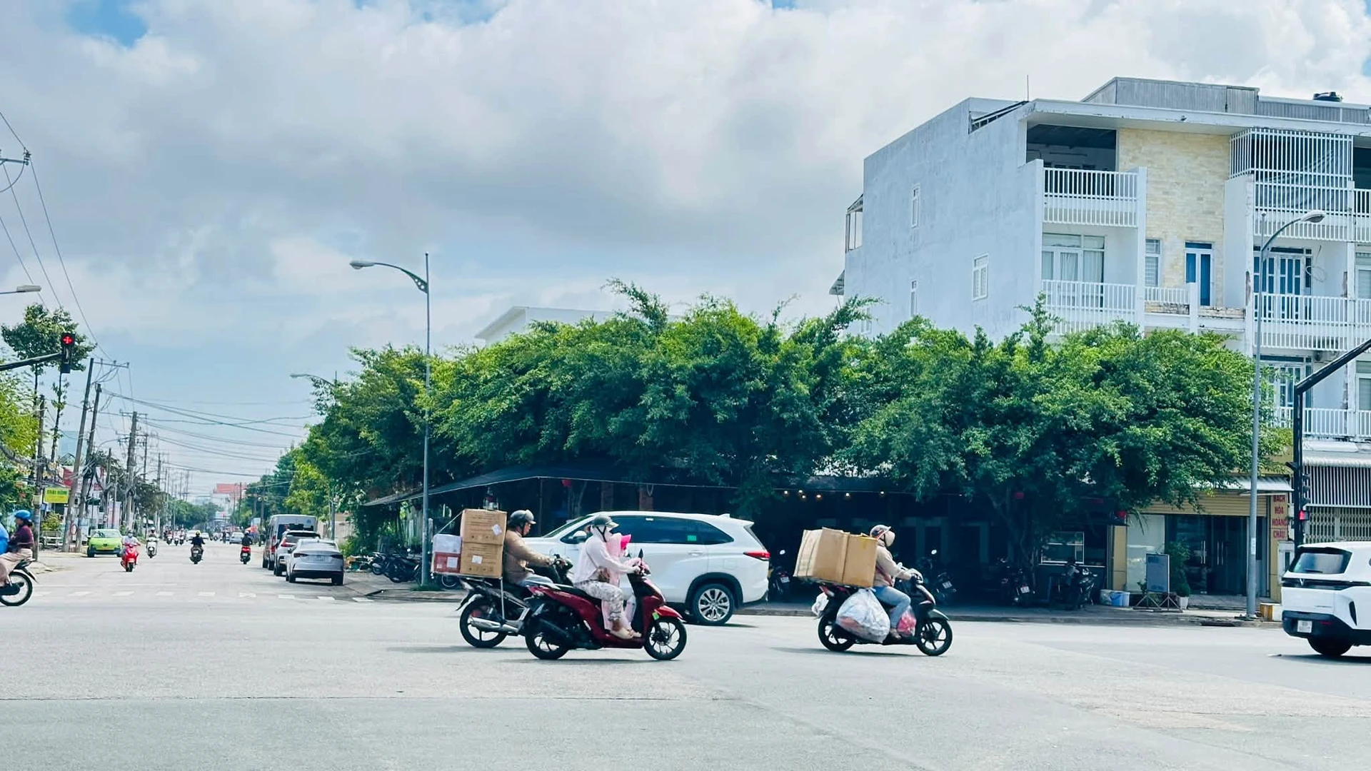 Bán lô góc 12.5x30m Lê Hồng Phong Quận 3, 32 tỷ - Ảnh 1