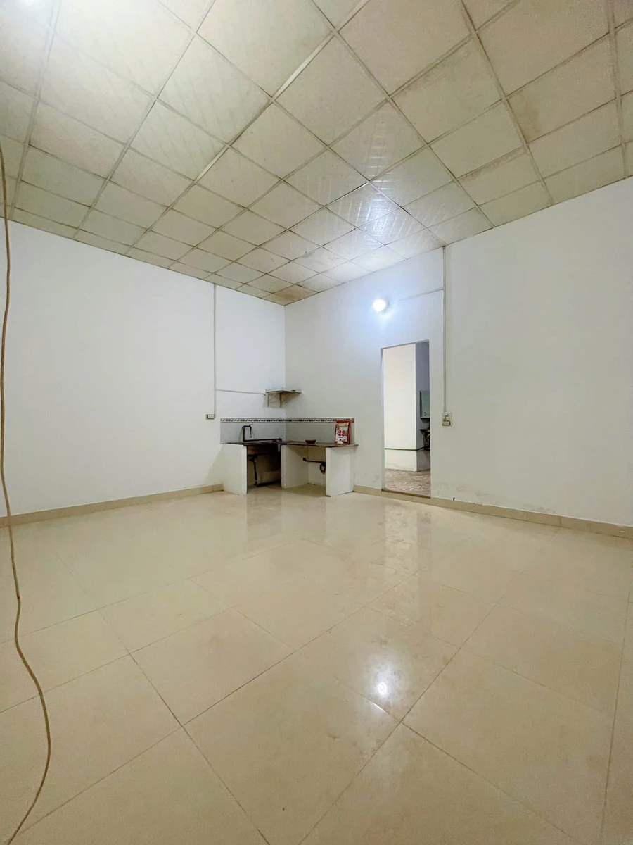 Bán nhà 2 PN 150m² 990 triệu Tân Phú gần chợ Âu Cơ - Ảnh thu nhỏ 3