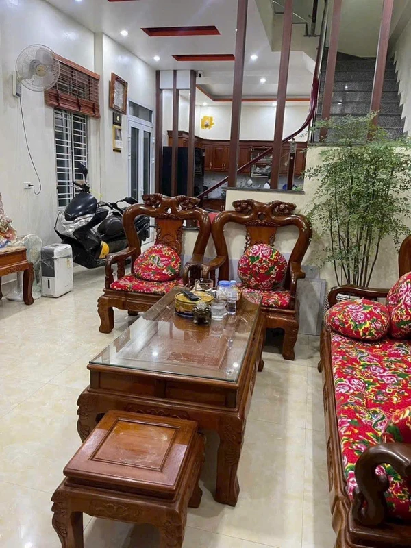 Bán nhà lô góc 3 tầng 52m2 ngõ ôtô gần chợ Lũng Hoa, Đằng Hải