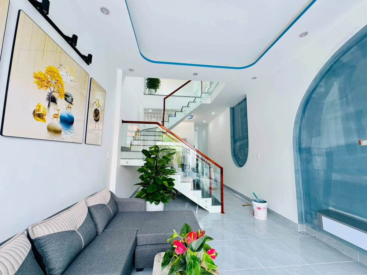 Bán nhà 3 phòng ngủ 97,8m2 dưới 2 tỷ Quảng Ngãi - Ảnh thu nhỏ 2