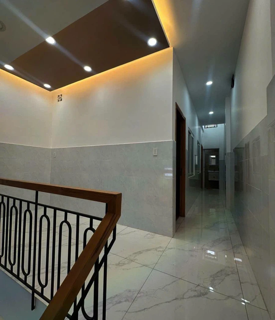 Bán nhà phố 4,5x15,5m gần mặt tiền Lý Thường Kiệt, Tân Bình, giá hơn 8 tỷ - Ảnh thu nhỏ 3