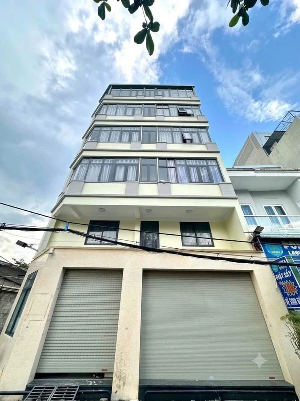 Bán 2618m2 khu phố tây Ông Lang, mặt tiền khủng 60m. Làm Resort quá đẹp. Giá giảm shock chỉ 9.9 tỷ 6trieu