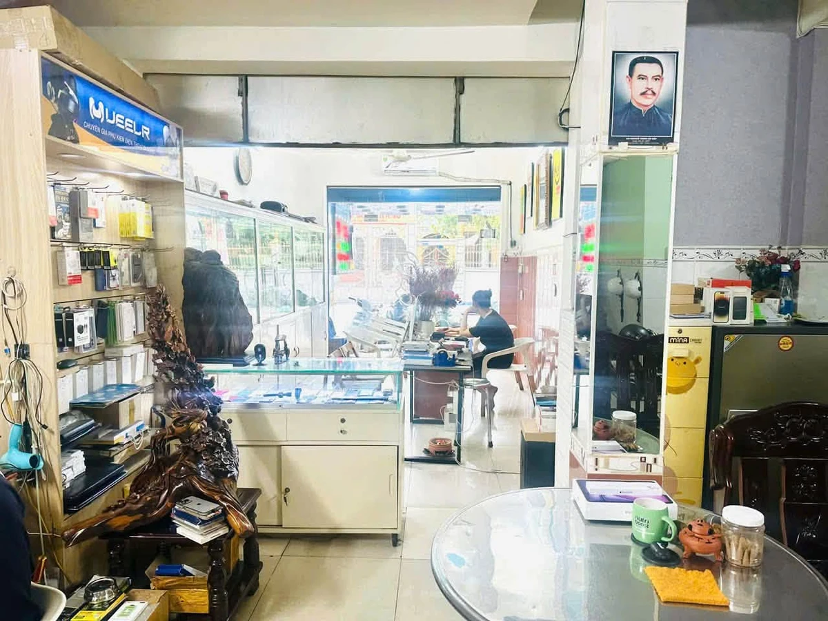 Bán nhà mặt tiền Văn Cao 63,7m2, 1 trệt 1 lầu, giá 11,8 tỷ, Tân Phú - Ảnh thu nhỏ 2