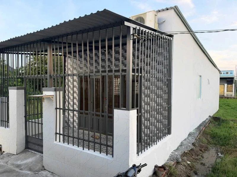Bán nhà sổ riêng 2 phòng ngủ 125m² Trảng Dài nhaquan9thuduc