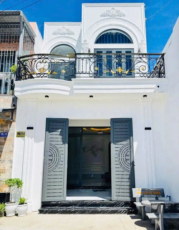 Bán nhà hẻm ô tô 96 Huỳnh Tấn Phát, Rạch Giá, 110m², 2.29 tỷ