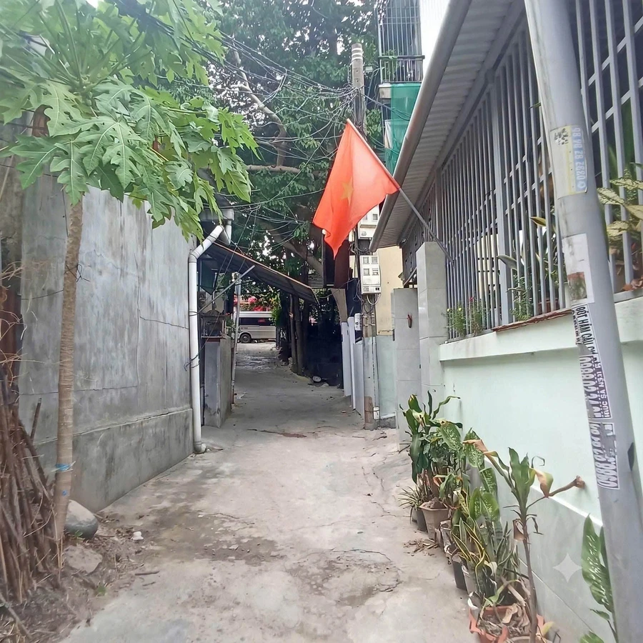 Bán đất 102m² Ngự Bình, gần ngã tư Duy Tân, 1,7 tỷ - Ảnh 1