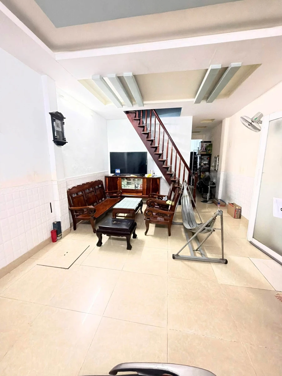 Bán nhà 2 tầng 3PN 50m2 Phạm Văn Bạch Tân Bình 4.3 tỷ - Ảnh 1