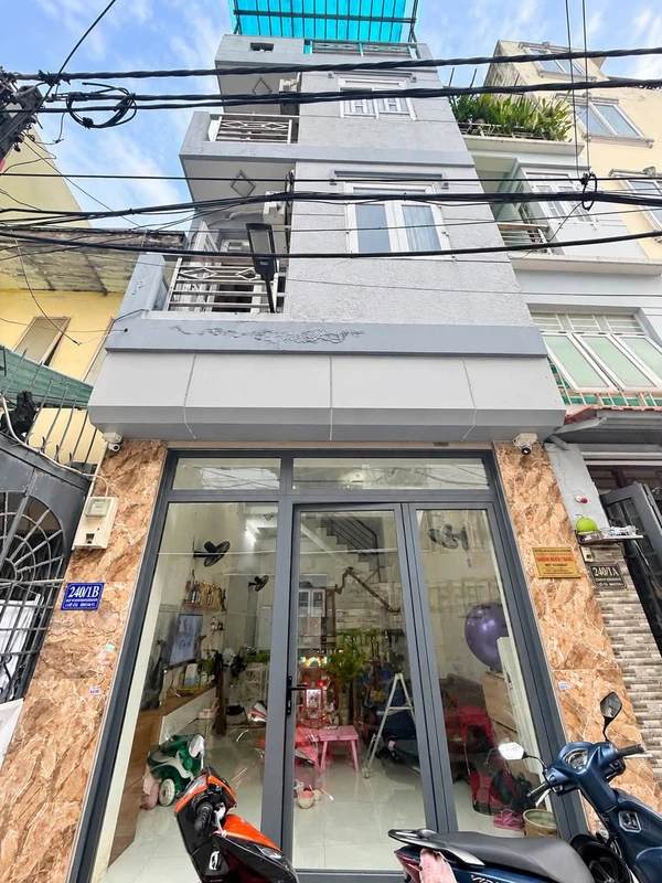 Bán lô đất 2 mặt tiền 247m² Hoàng Hoa Thám Đà Lạt 7,5 tỷ igr22w