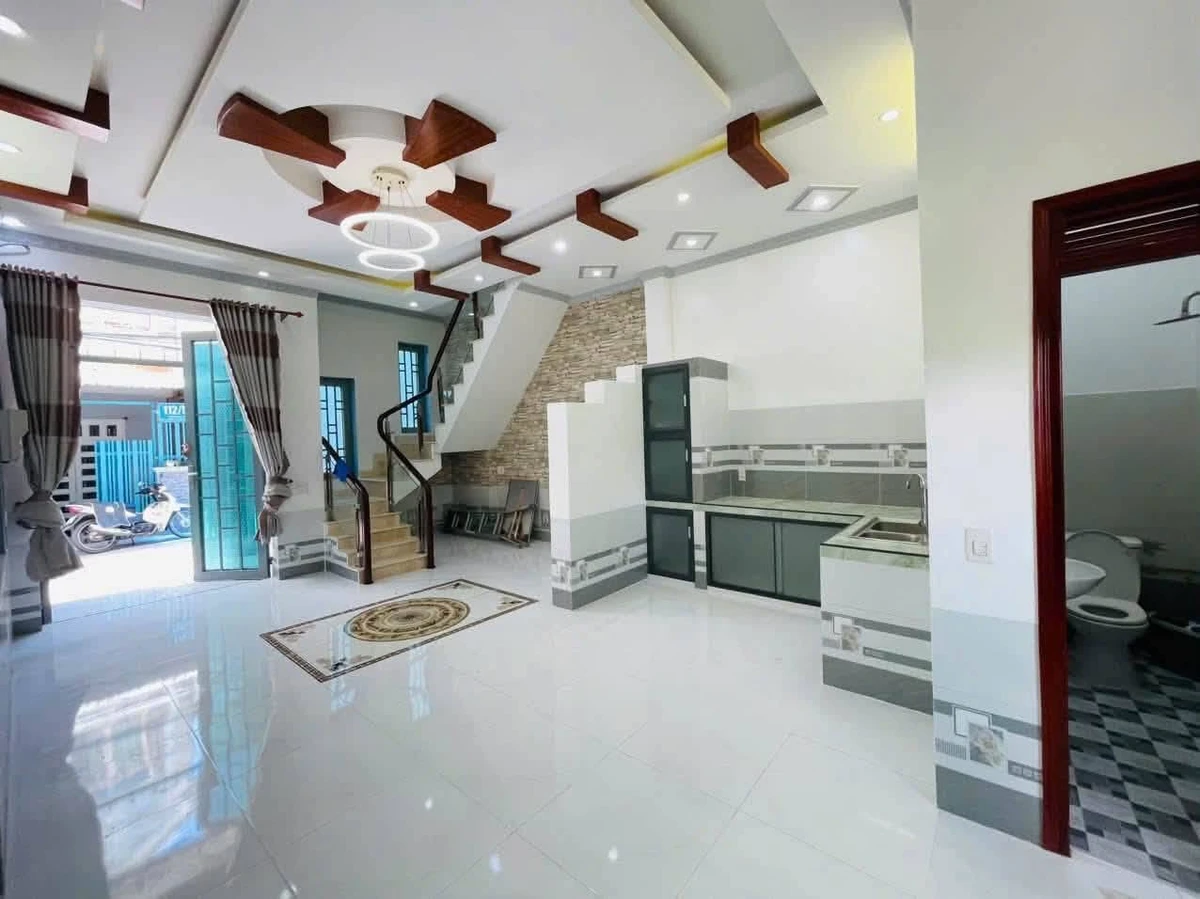Bán nhà trệt lầu 5x8.4m mặt tiền 4m Hoàng Quốc Việt 2 tỷ - Ảnh thu nhỏ 4