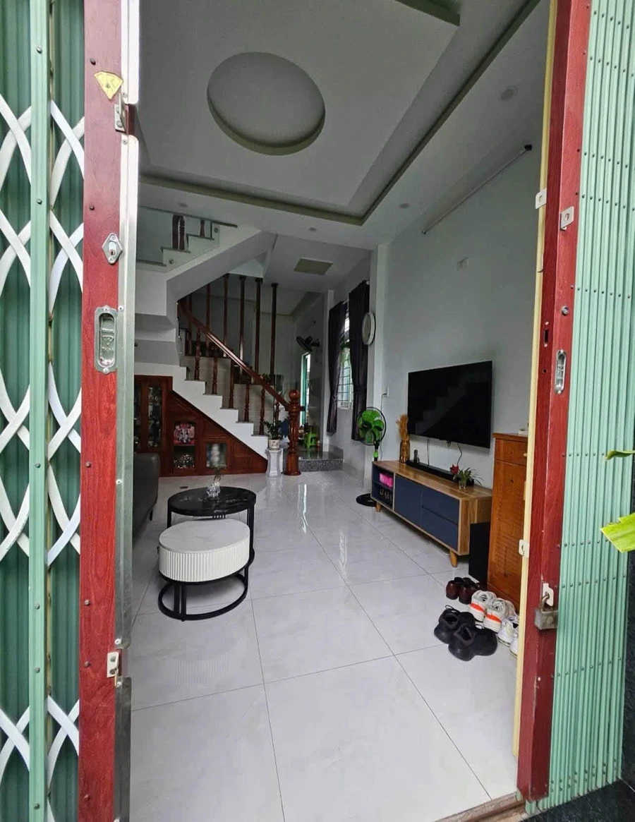 Bán nhà góc 2,5 tầng 33,6m2 trung tâm Quy Nhơn - Ảnh 1