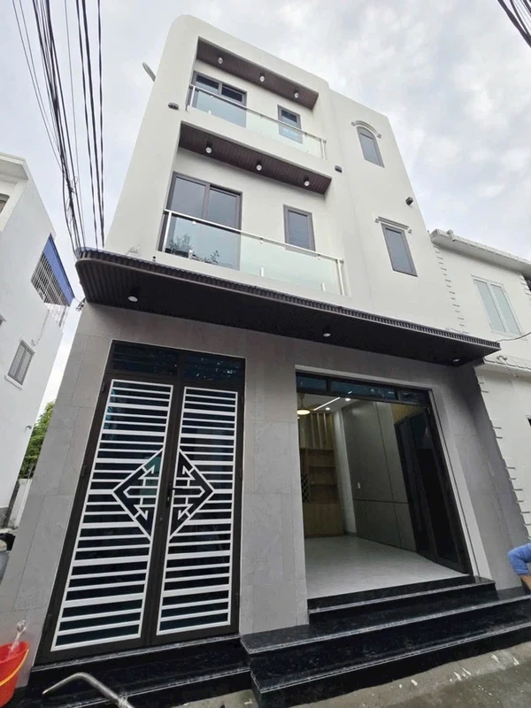 Bán nhà 3 tầng 3 ngủ 47m² Quỳnh Cư Hồng Bàng 2,35 tỷ