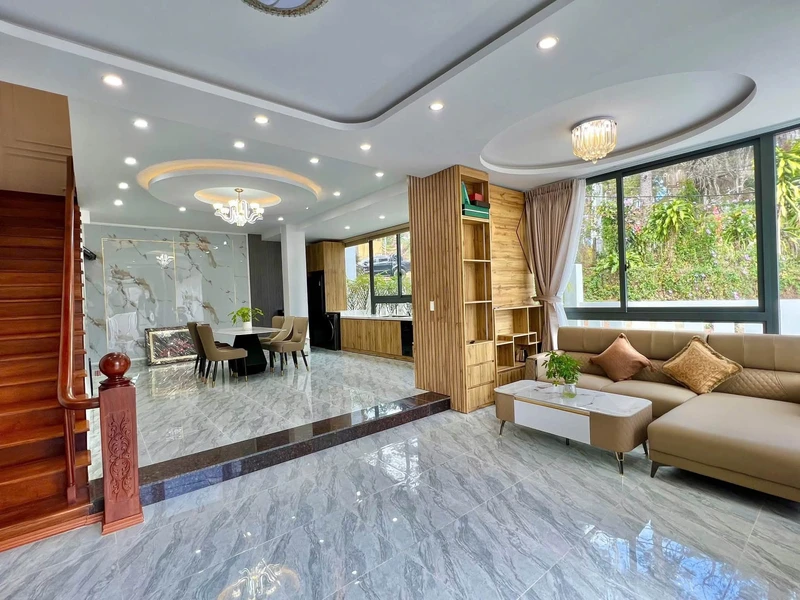Bán villa hai mặt tiền Nguyễn Khuyến 95.5m² giá 15.5 tỷ Đà Lạt