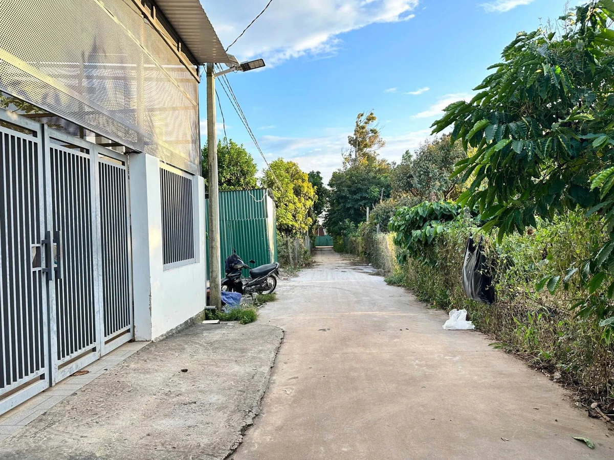 Bán nhà 3 phòng 150m² Tân An, Bình Chánh chỉ 2 tỷ 150 - Ảnh thu nhỏ 2