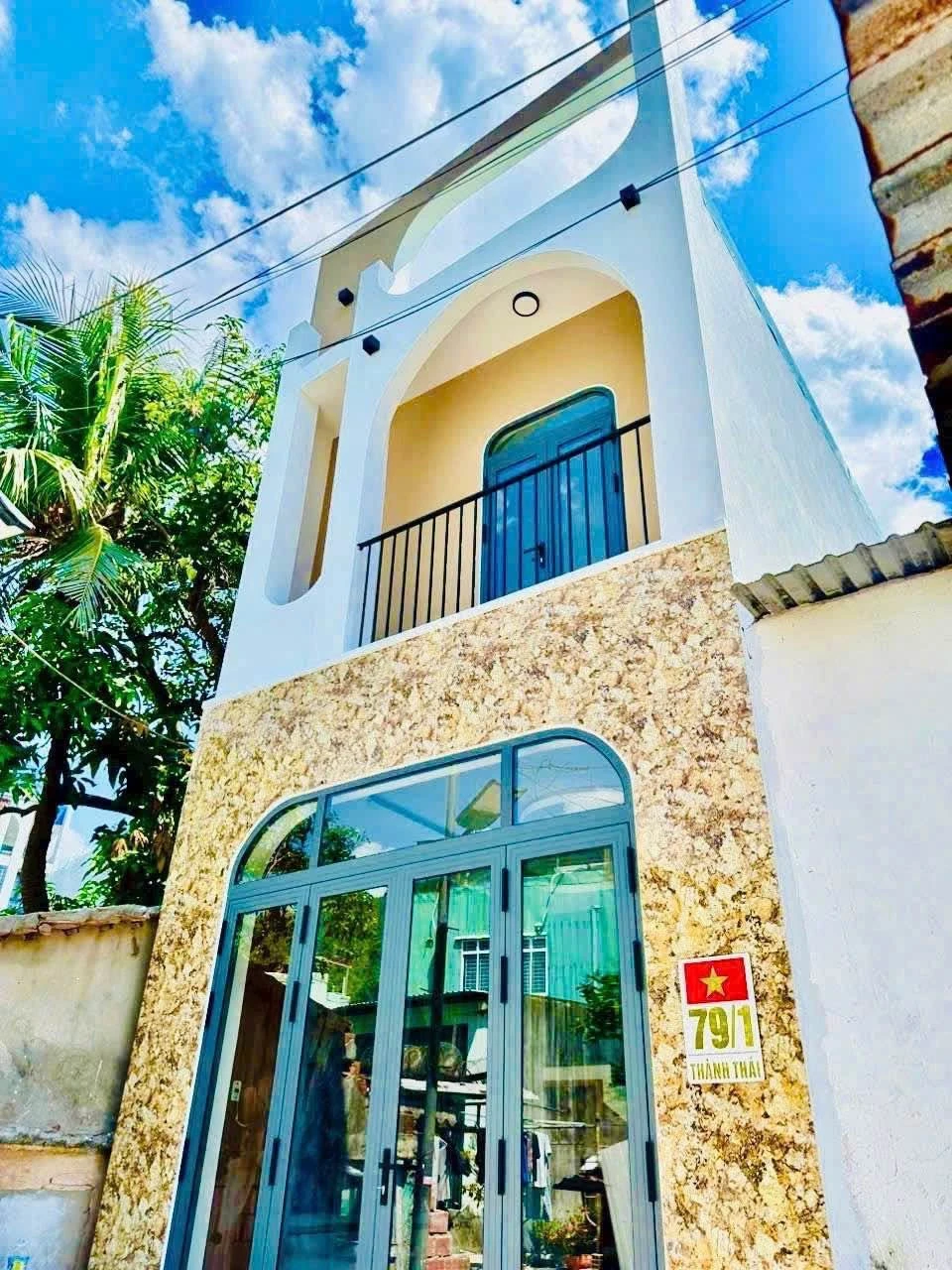 Nhà 2 tầng hẻm Thanh Thái 40m2, 4 phòng ngủ, 2 tỷ - Ảnh 1