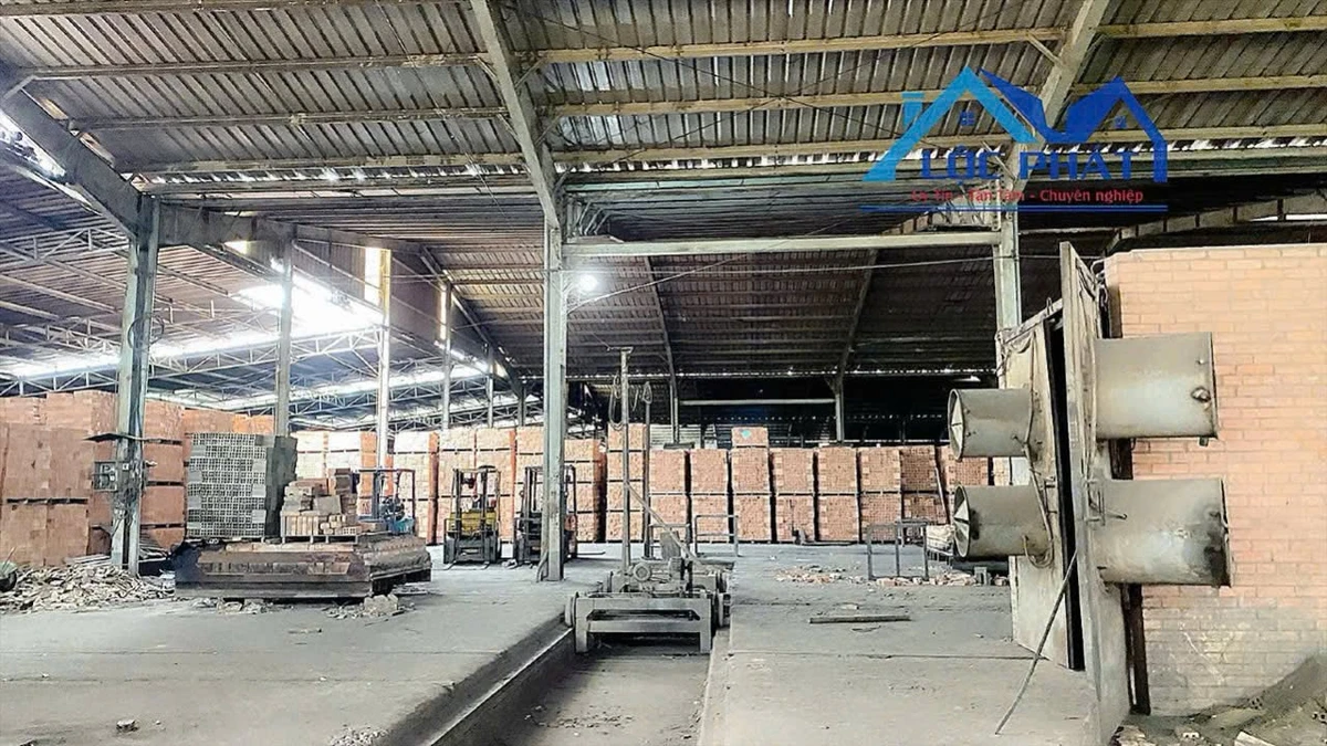 Bán nhà xưởng 10 ha Tân Uyên Bình Dương 130 tỷ - Ảnh 1