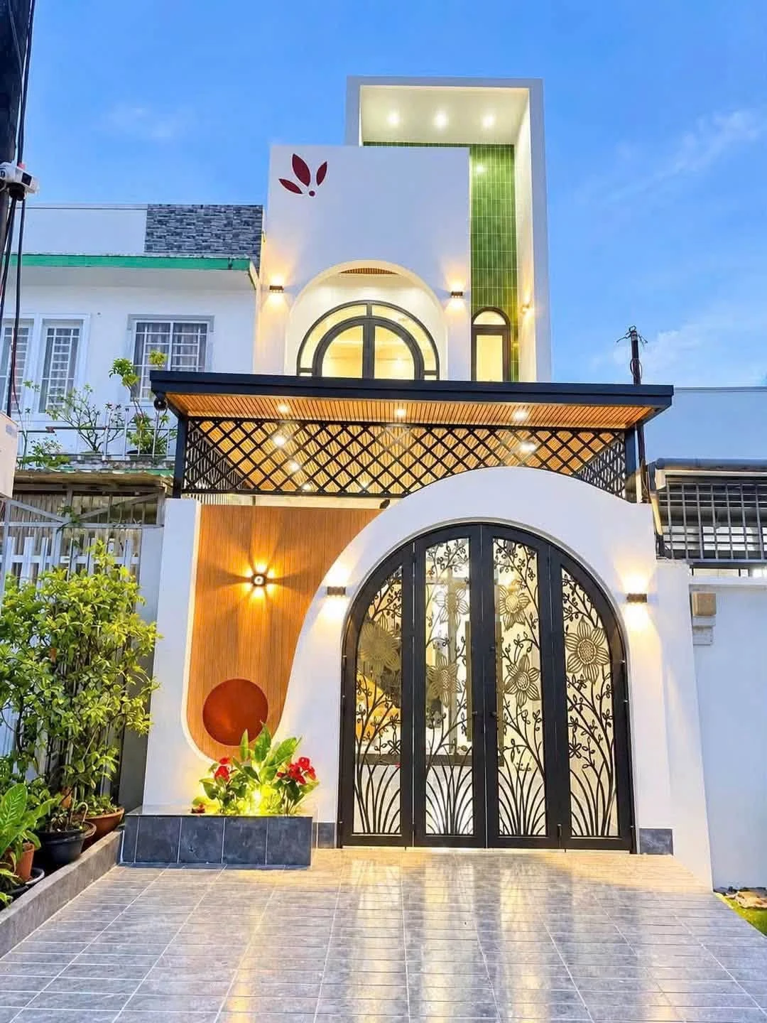 Bán nhà hẻm 1 trệt 1 lầu 4PN đường Lâm Quang Ky, Rạch Giá, An Giang giá 2,98 tỷ - Ảnh 1
