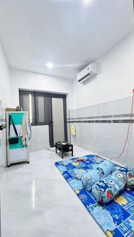 Bán nhà chính chủ 4 tầng 21m2 giá 4,3 tỷ gần cầu vượt Ba Tháng Hai, Quận 10 - Ảnh thu nhỏ 5