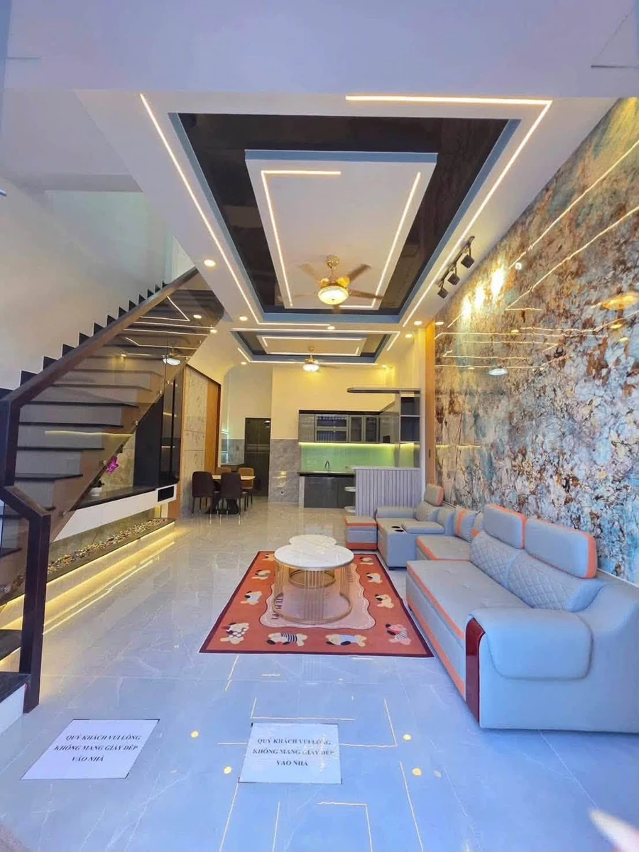 Bán nhà 1 trệt 1 lầu 3PN 60m2 Tân Hạnh Dĩ An 3 tỷ 099 - Ảnh 1