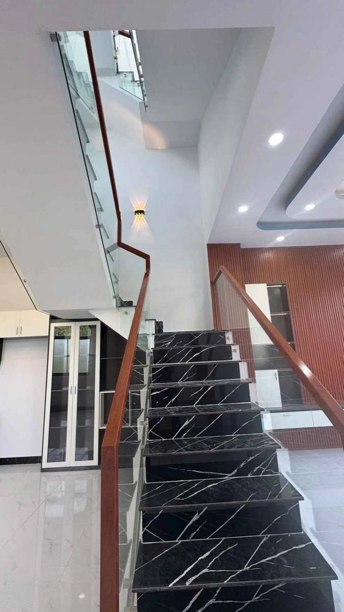 Bán nhà 2 lầu 3PN 80m² đường Tập Đoàn 4, Bình Chánh - Ảnh thu nhỏ 5