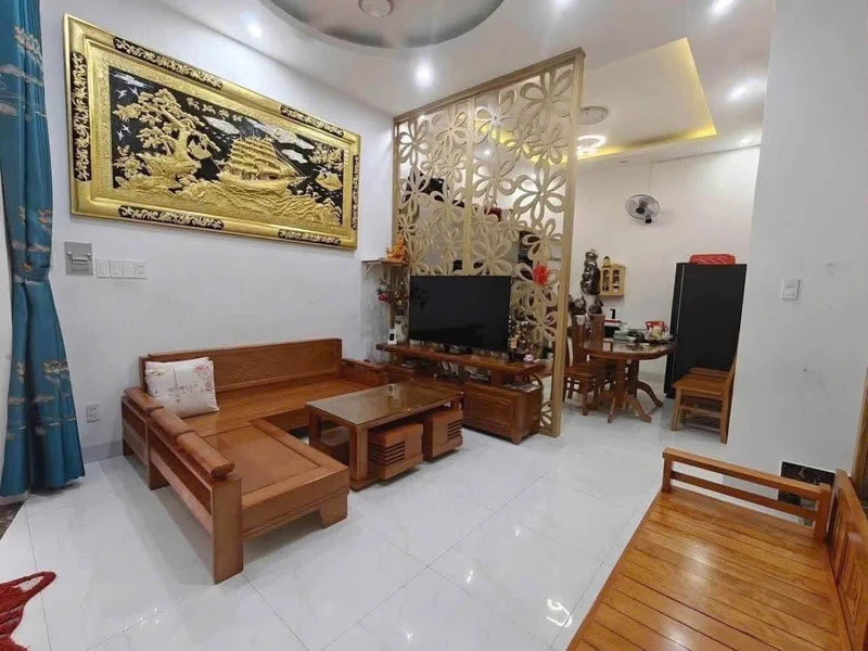 Bán nhà hẻm 3 phòng ngủ 50m2 Cô Bắc, Vũng Tàu 5,6 tỷ