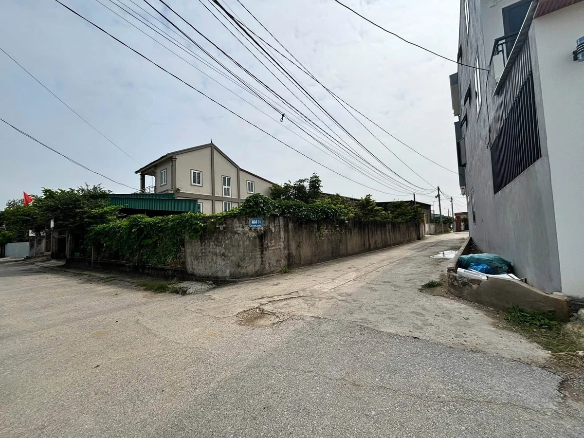 Nhà 3 tầng 50m² gần Hòa Thuận, Bình Tân, 2 tỷ - Ảnh 1