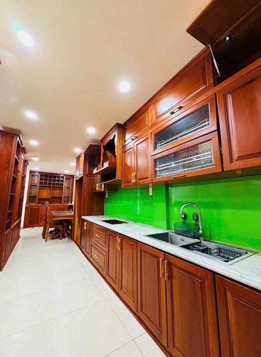 Bán nhà 4 tầng lô góc Bàn Cờ, 61m², 5PN 5WC - 16.5 tỷ - Ảnh thu nhỏ 3