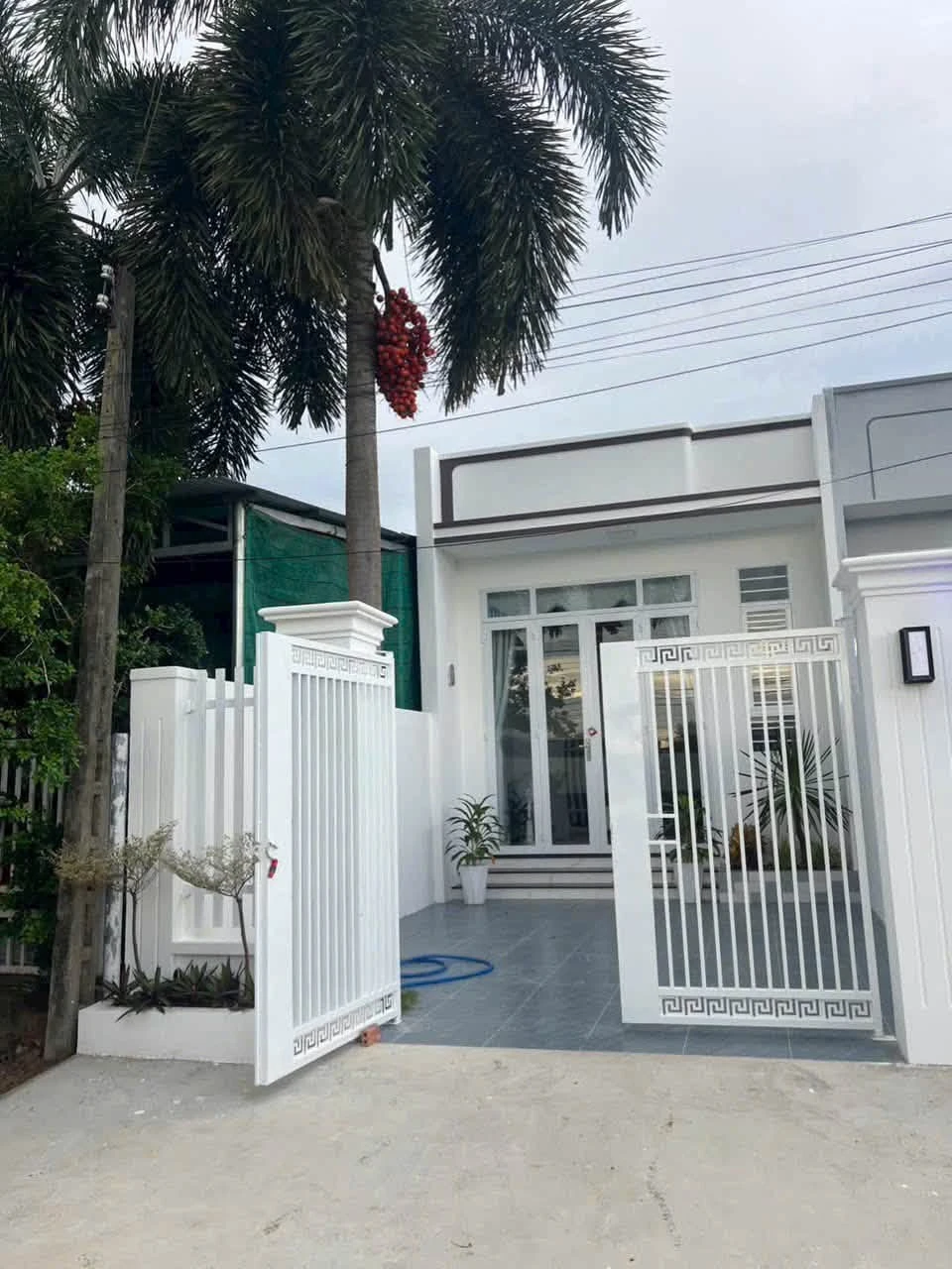 Bán nhà mới 2 phòng ngủ 112.5m² Tây Ninh - Ảnh 1