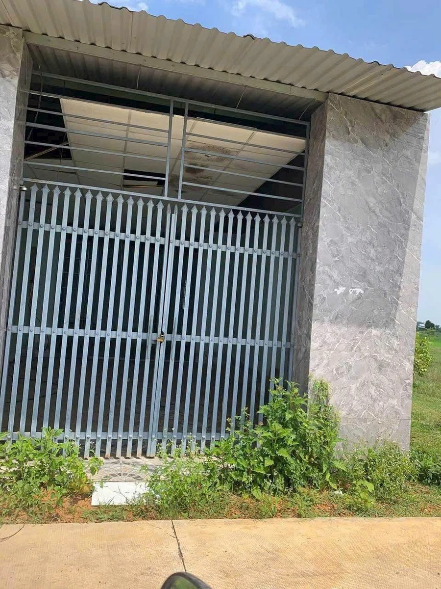 Bán nhà cấp 4 đất thổ vườn 145m² Đức Hòa Long An 750 triệu - Ảnh 1