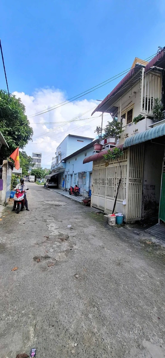 Bán nhà SHR 94m² + 6 phòng trọ Quận 12 gần KCN Tân Thới Hiệp - Ảnh thu nhỏ 3