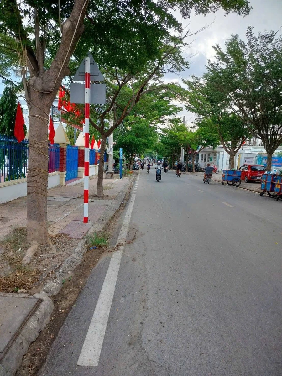 Bán nhà 2 phòng 82,6m2 gần chợ Đông Hải Phan Rang - Ảnh thu nhỏ 3