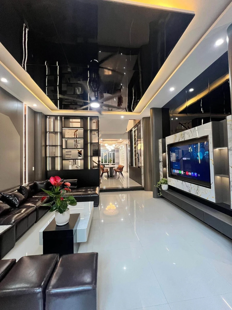 Bán nhà 3 tầng 260m², 4PN 4WC, Đà Nẵng 9.8 tỷ - Ảnh thu nhỏ 2